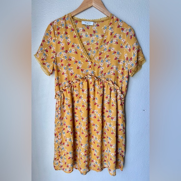 Axara Paris Babydoll Dress - Picture 1 of 6